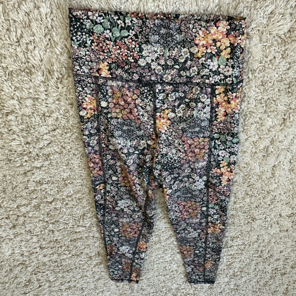 American Eagle Bundle in Medium - Picture 2 of 13